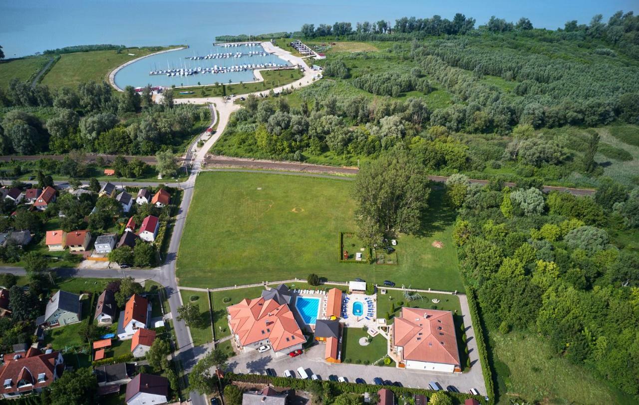 Villa Plattensee Vonyarcvashegy Eksteriør billede